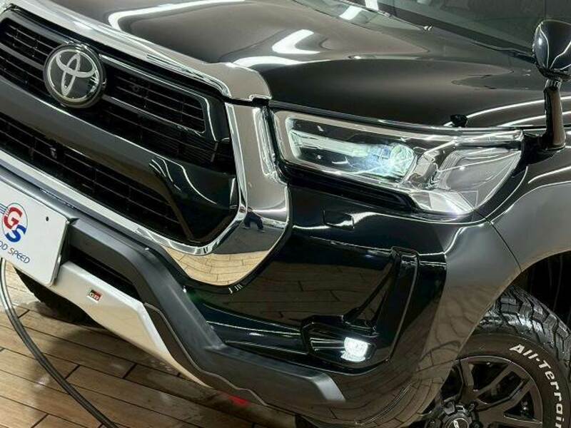 HILUX