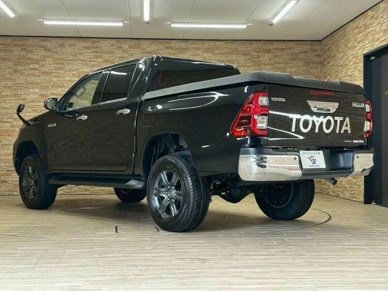 HILUX