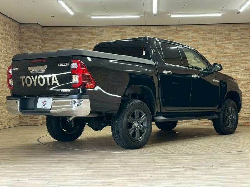 HILUX