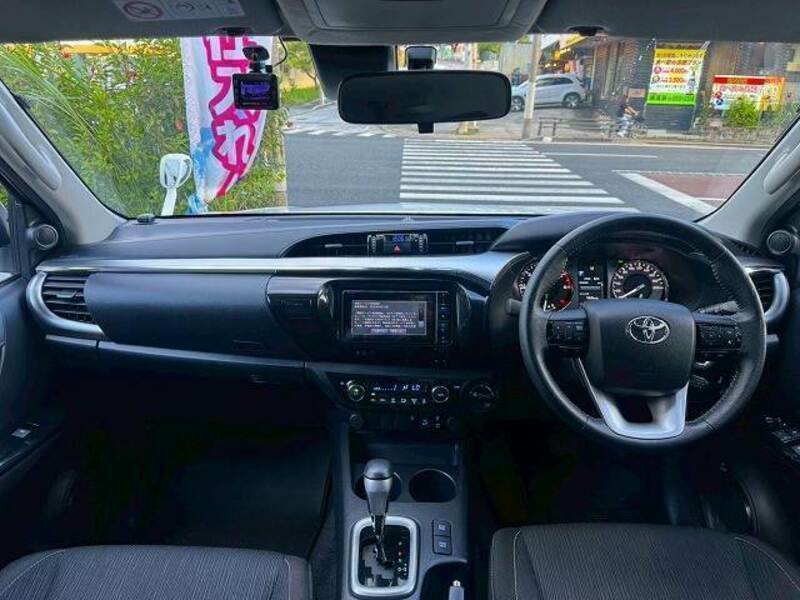 HILUX