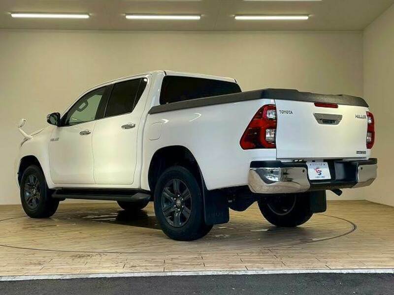 HILUX