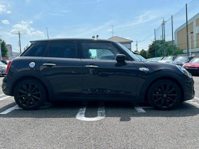 MINI