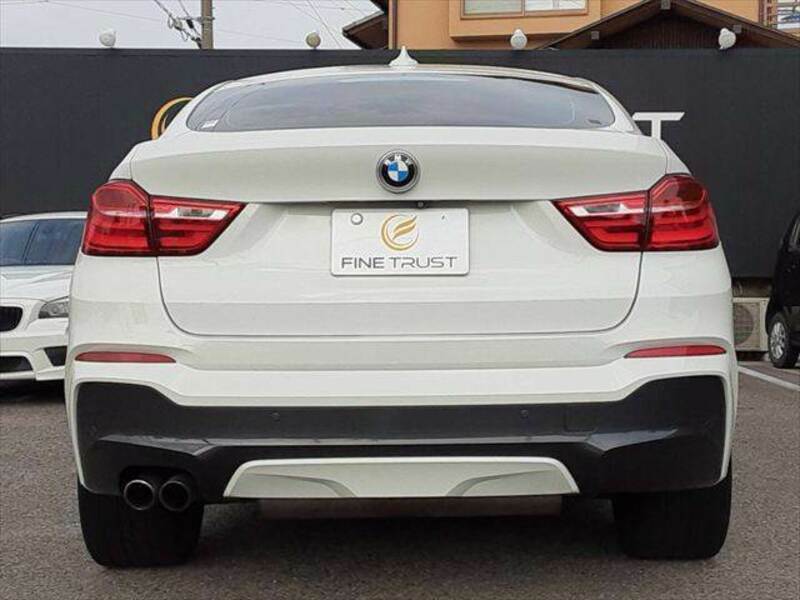 X4