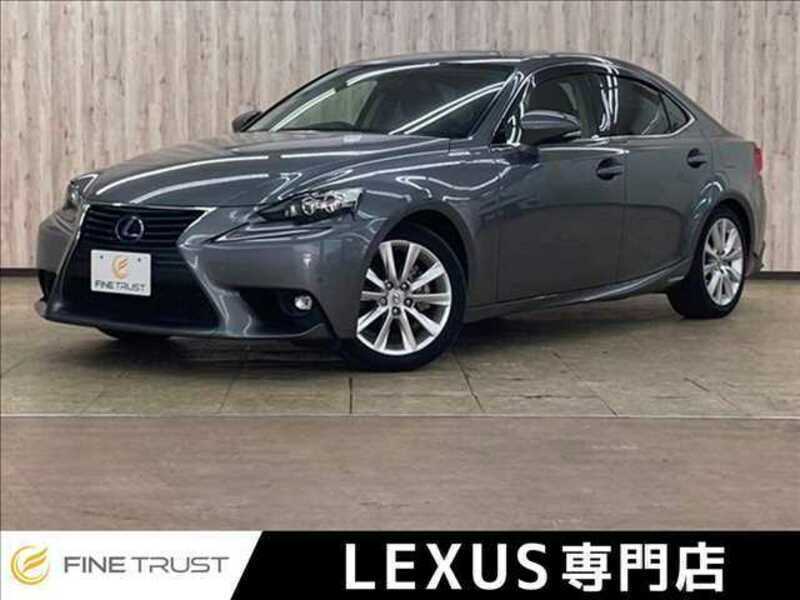 LEXUS IS