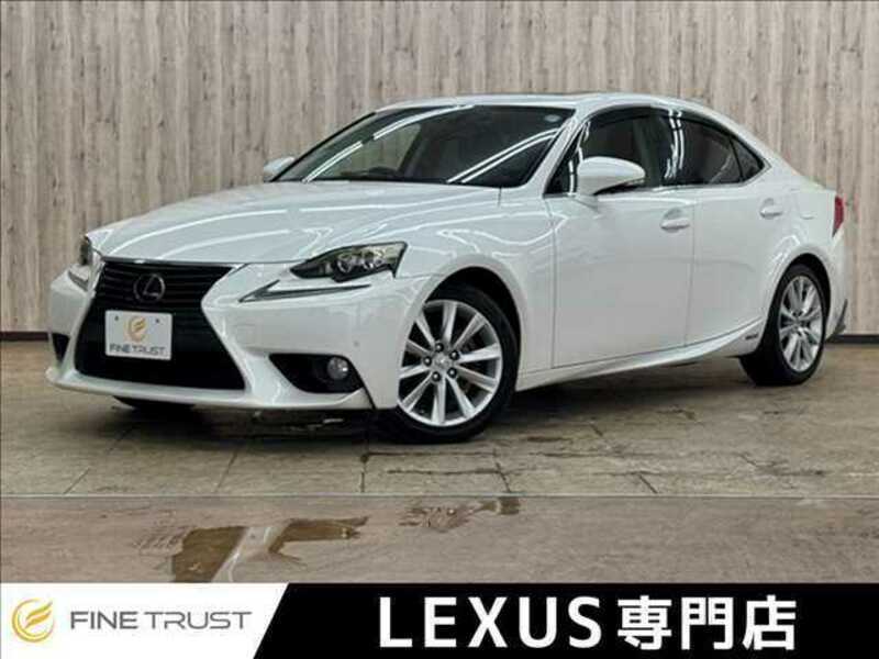 LEXUS IS