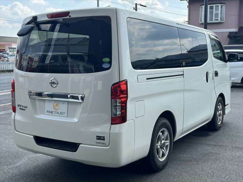NV350 CARAVAN