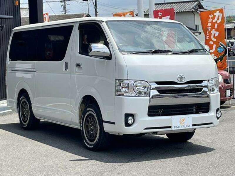 HIACE VAN