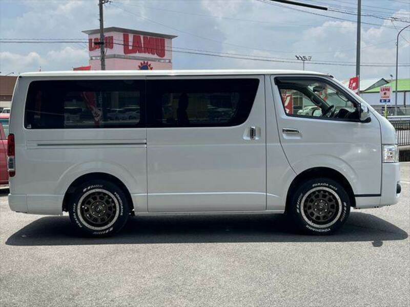 HIACE VAN