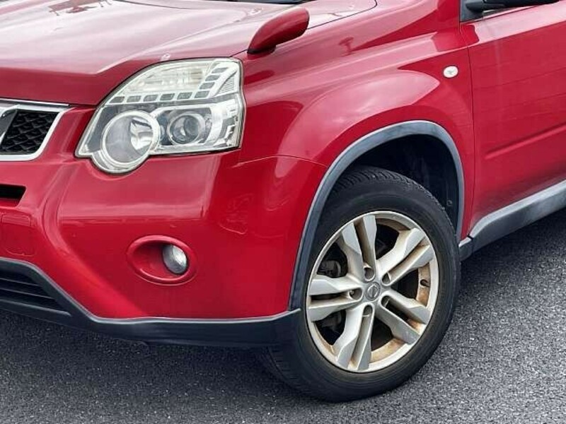 X-TRAIL
