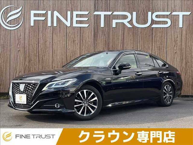 TOYOTA CROWN