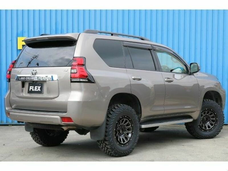 LAND CRUISER PRADO