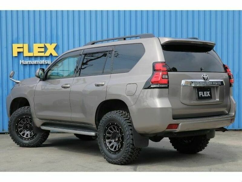 LAND CRUISER PRADO