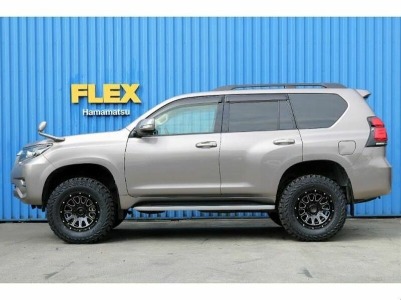 LAND CRUISER PRADO