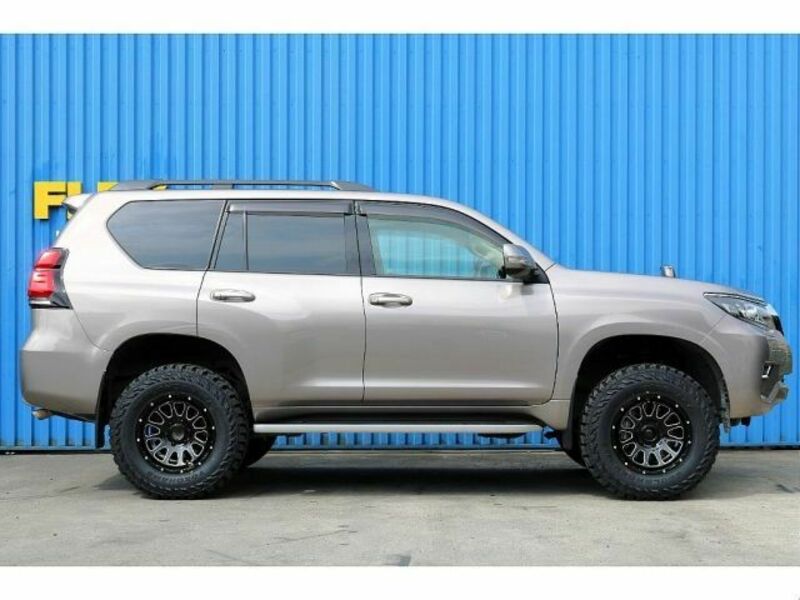 LAND CRUISER PRADO