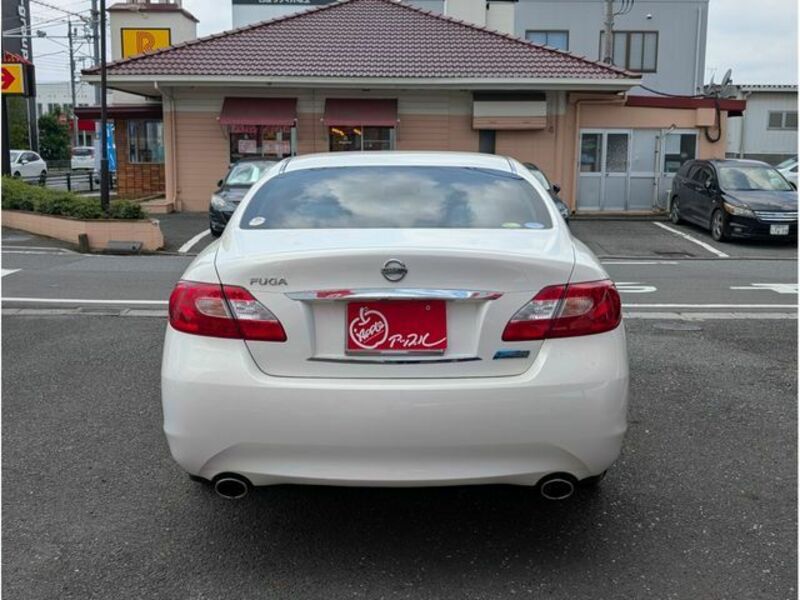 FUGA HYBRID