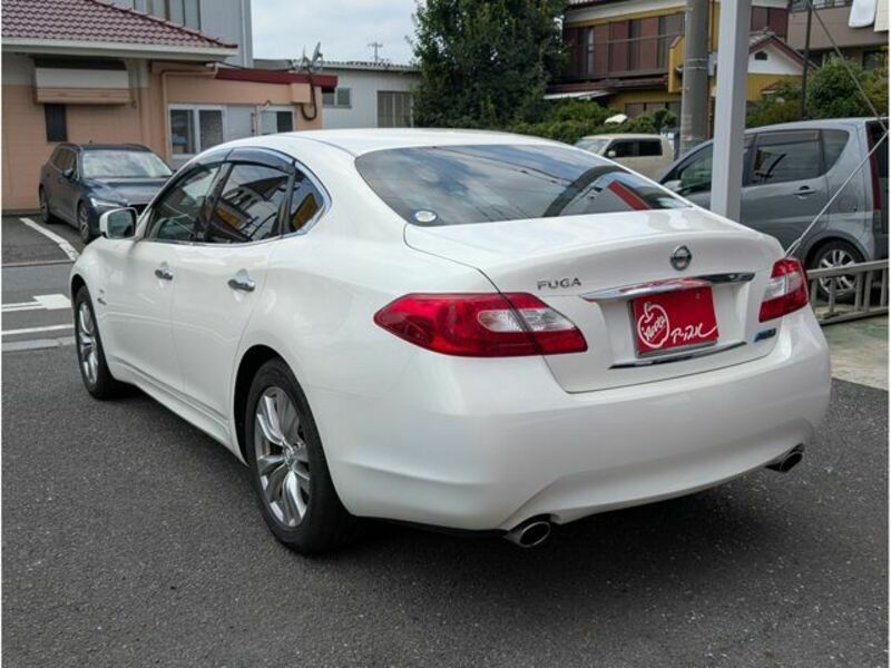 FUGA HYBRID