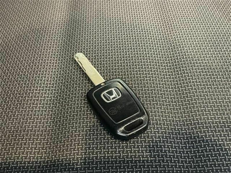 N-VAN