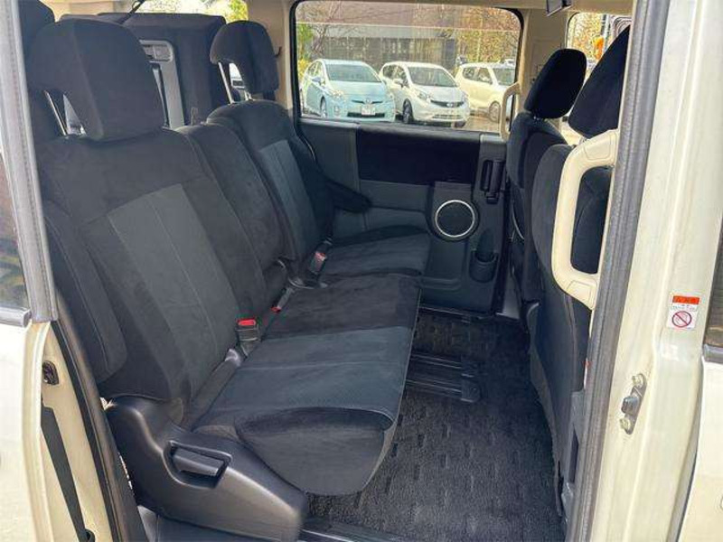 DELICA D5