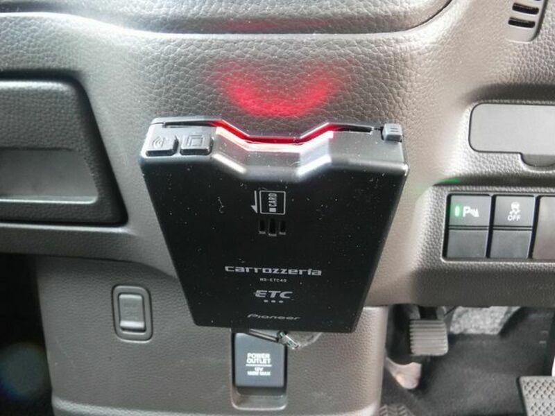 N BOX