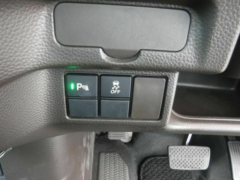 N BOX