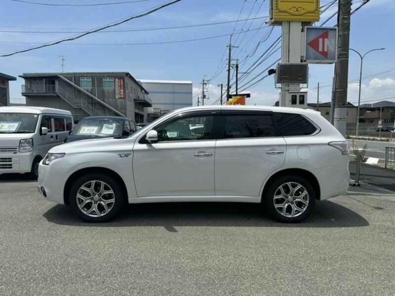 OUTLANDER PHEV