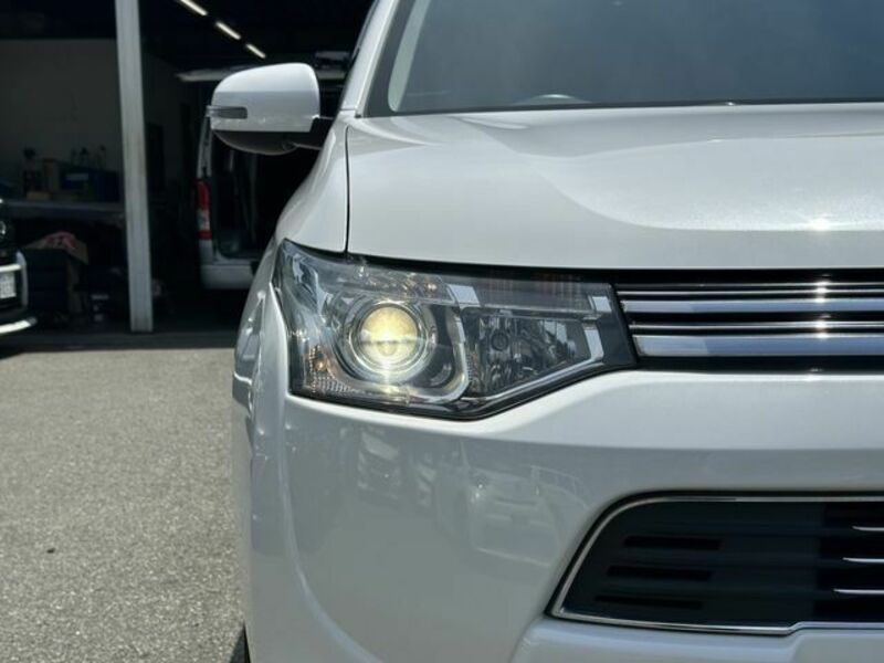 OUTLANDER PHEV