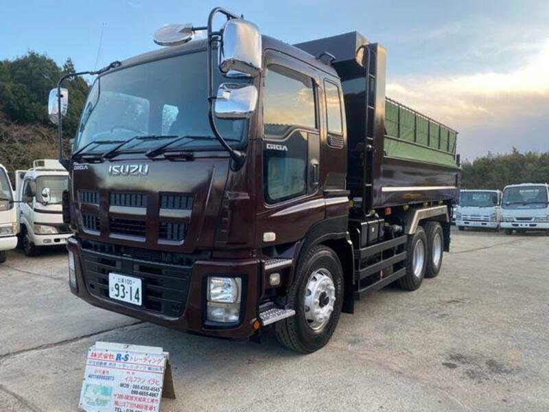 ISUZU GIGA