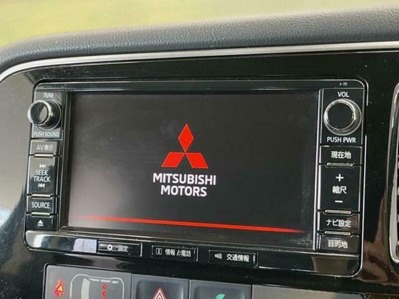 OUTLANDER PHEV