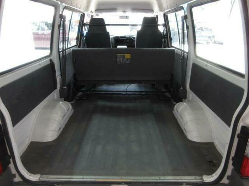 BONGO VAN
