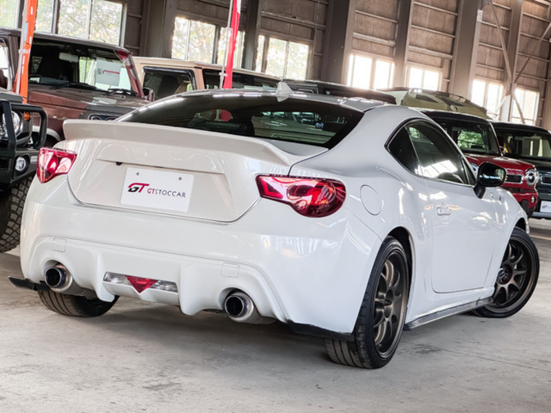 86