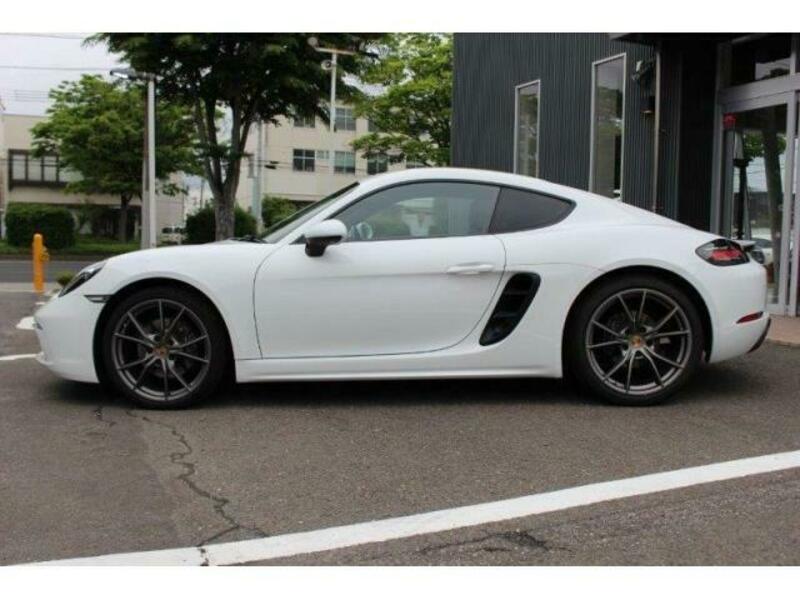718 CAYMAN
