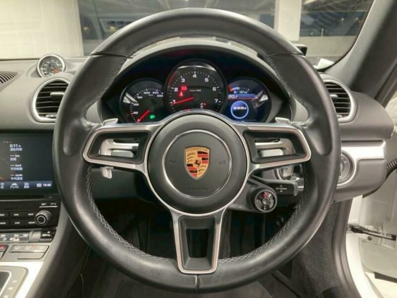 718 CAYMAN