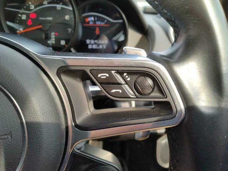 718 CAYMAN