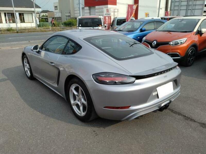 718 CAYMAN