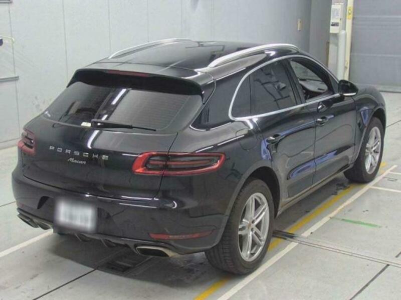 MACAN