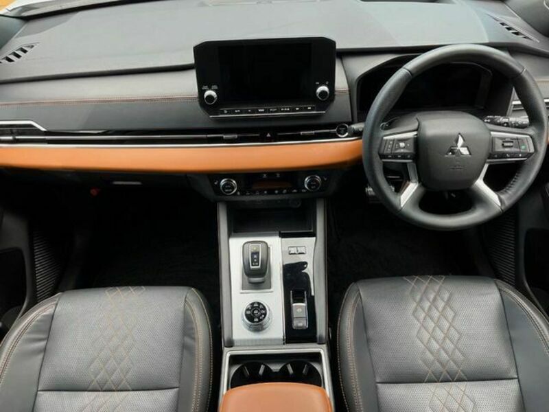 OUTLANDER PHEV