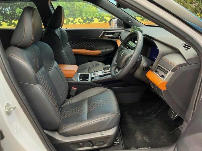 OUTLANDER PHEV