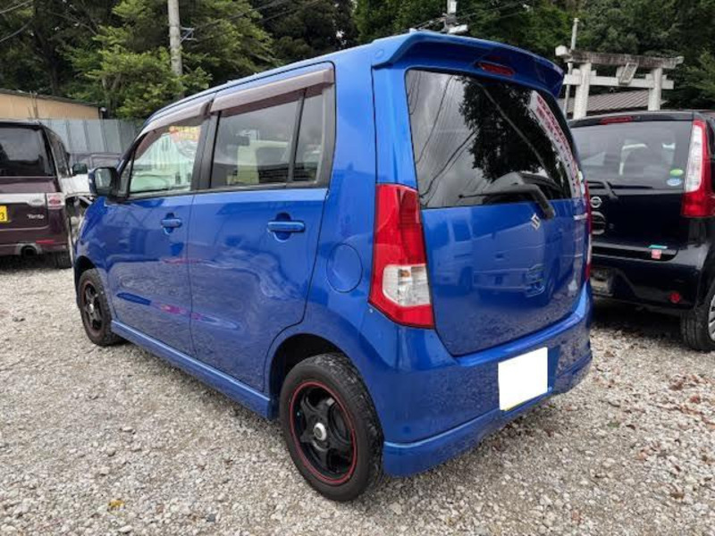 WAGON R