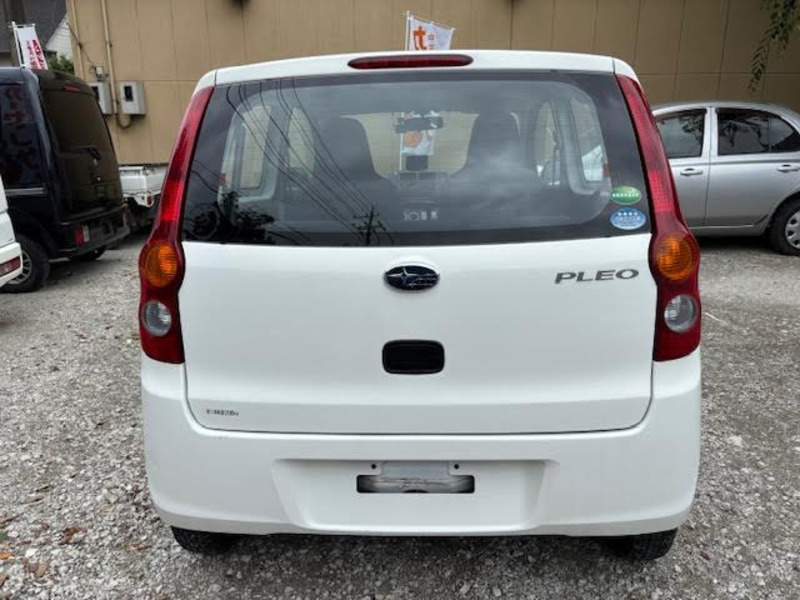 PLEO