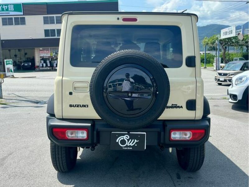 JIMNY SIERRA
