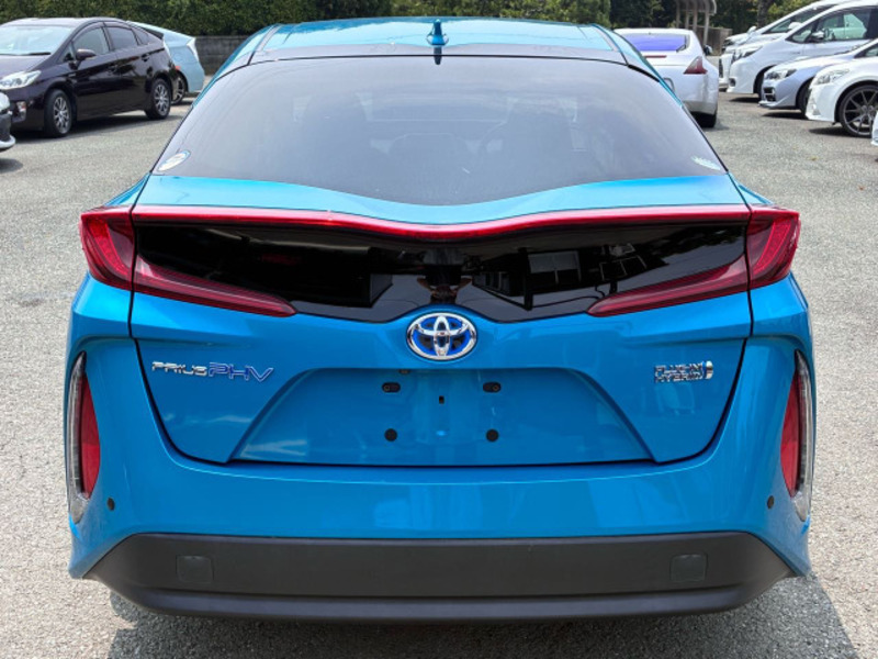 PRIUS PHV
