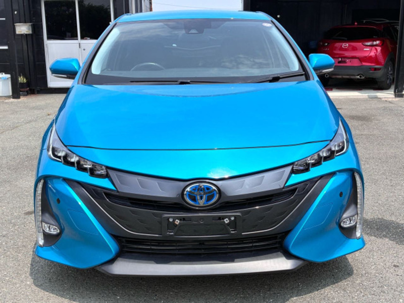PRIUS PHV