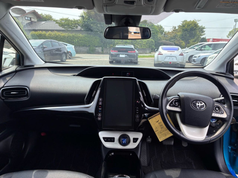 PRIUS PHV