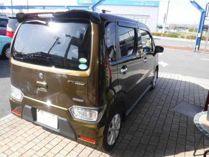 WAGON R