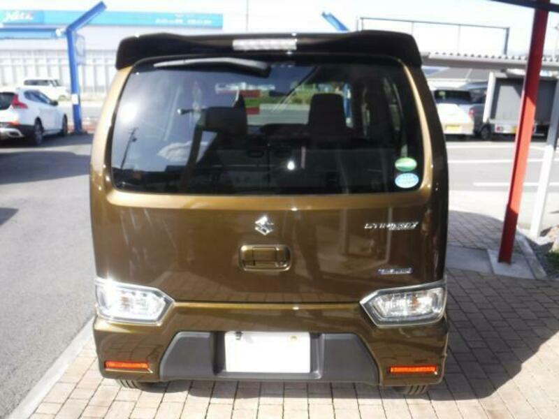 WAGON R