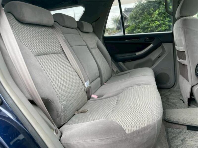 HILUX SURF