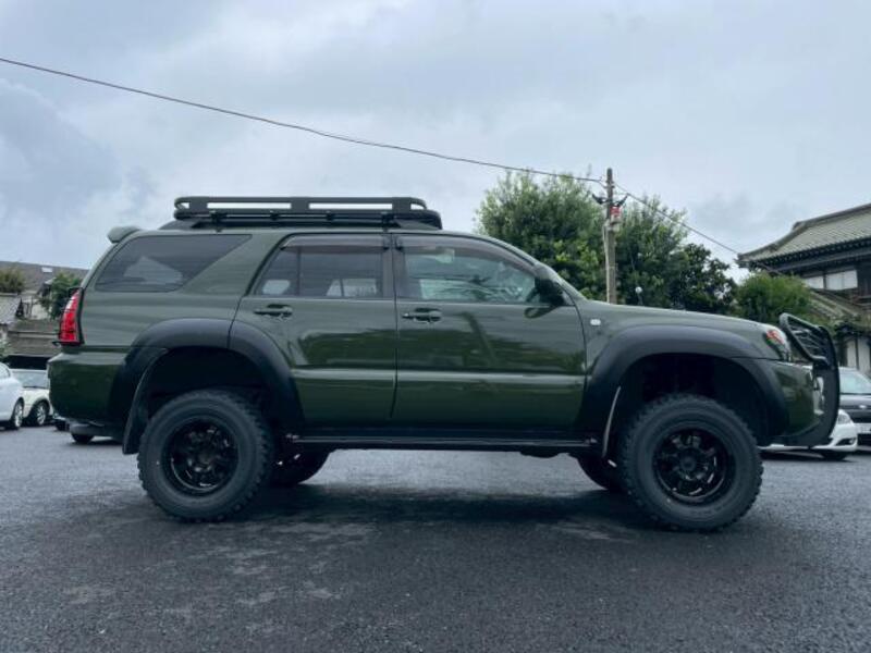 HILUX SURF