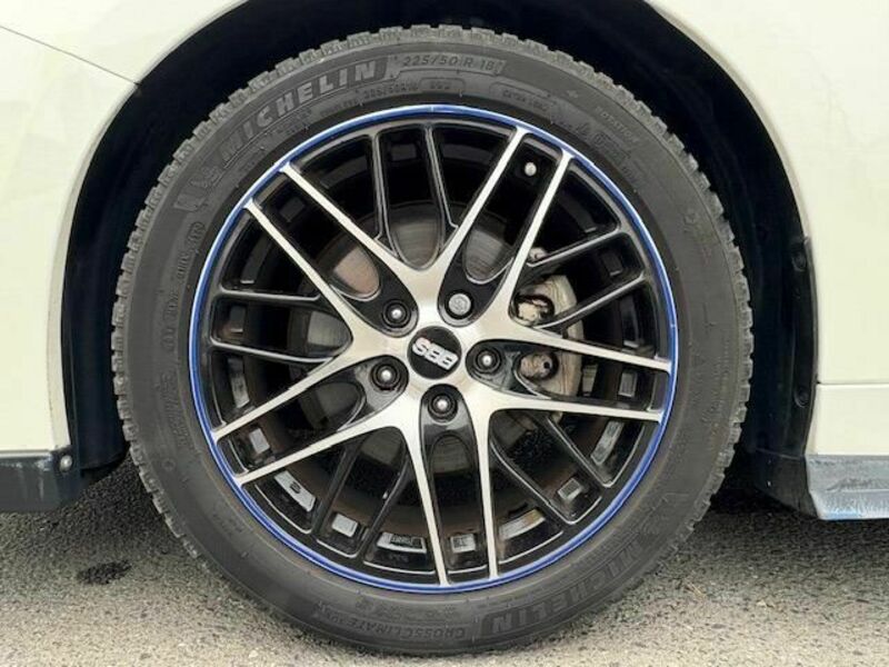 LEGACY B4