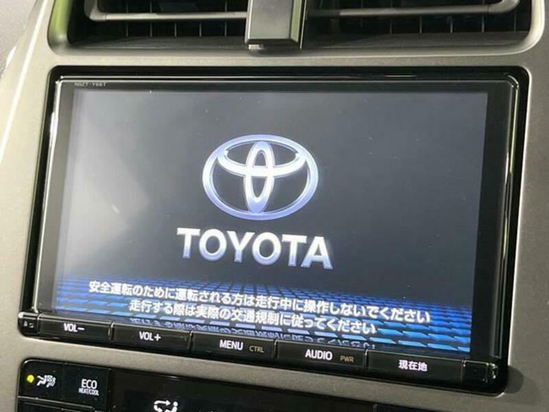 PRIUS PHV