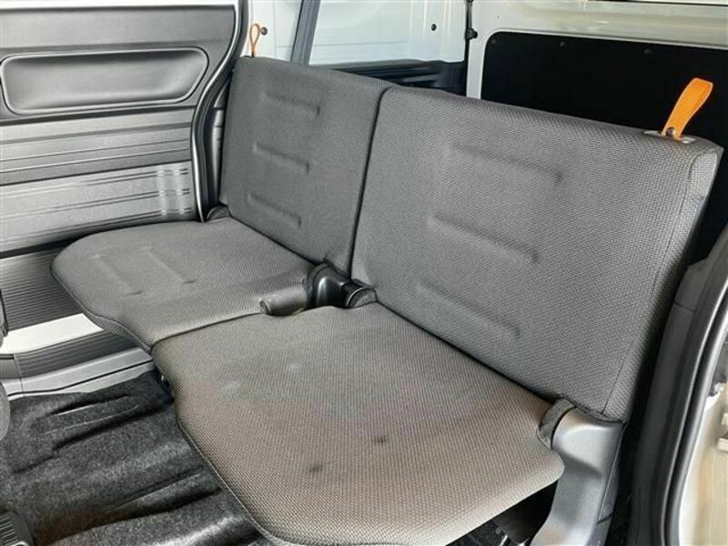 N-VAN